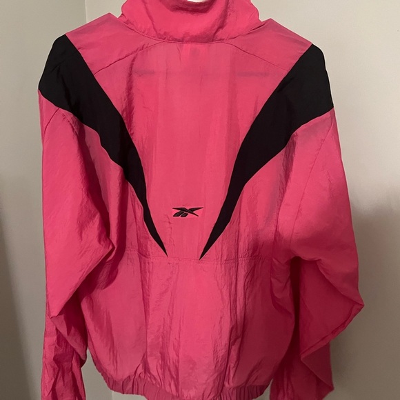 Reebok Pink and Black Women's Jacket - Picture 6 of 6